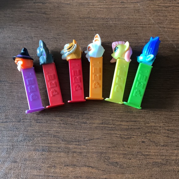 PEZ dispensers - Picture 3 of 4